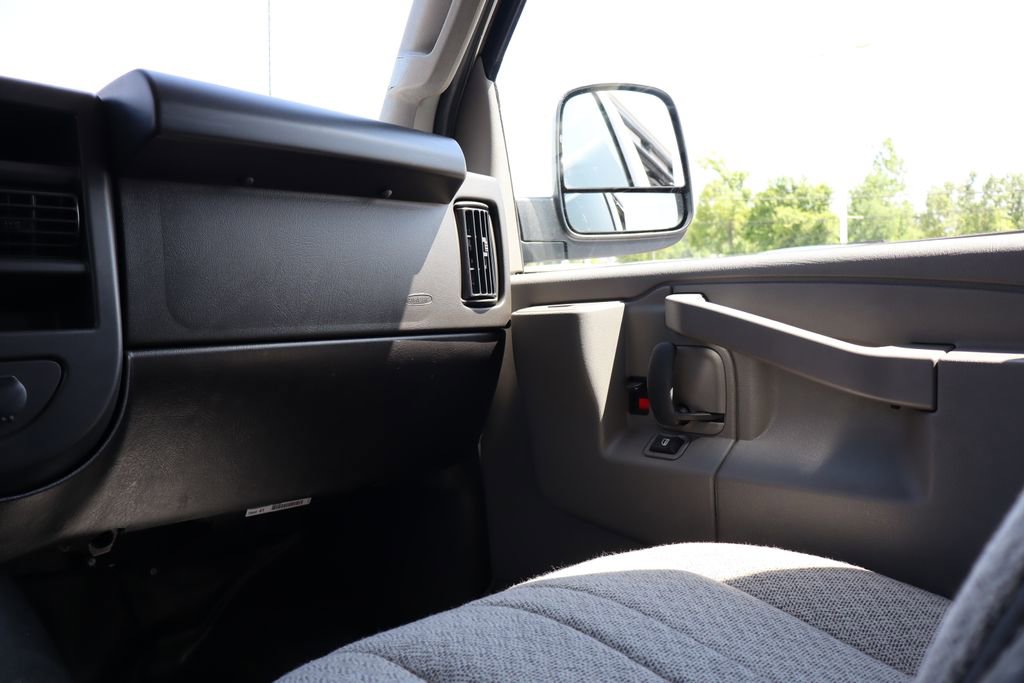 New 2025 Chevrolet Express 2500 w/ Driver Convenience Package image 38