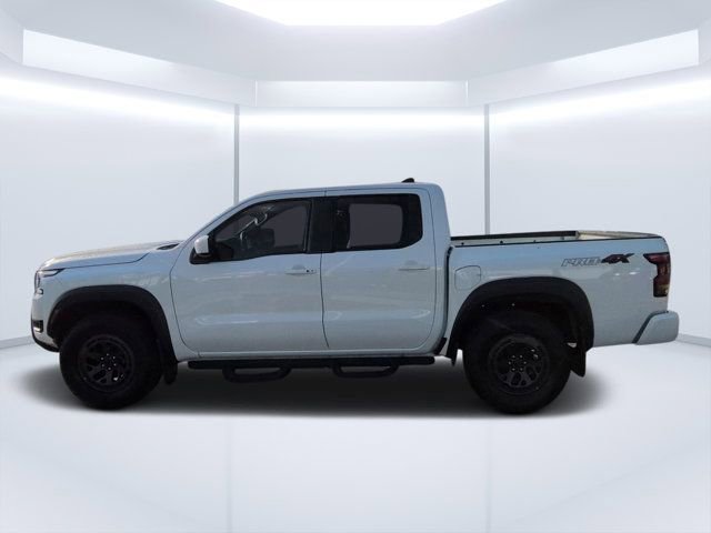 Used 2025 Nissan Frontier PRO-4X AWD/4WD image 6
