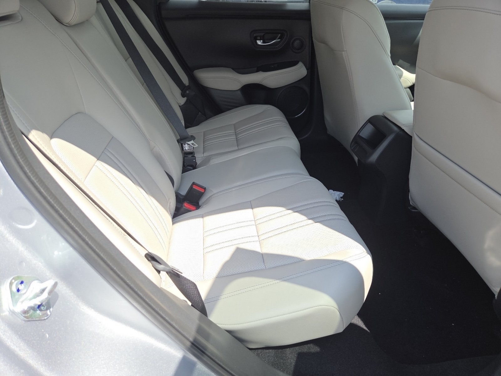 New 2027 Honda HR-V EX-L image 22