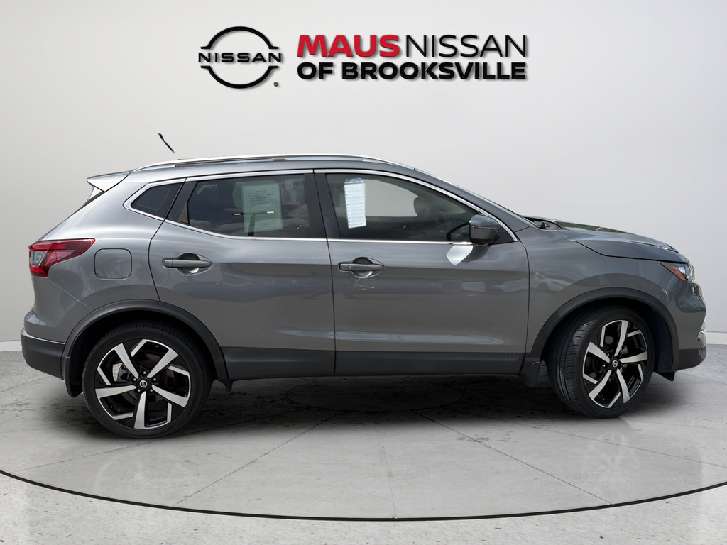 Used 2022 Nissan Rogue Sport SL AWD/4WD image 9