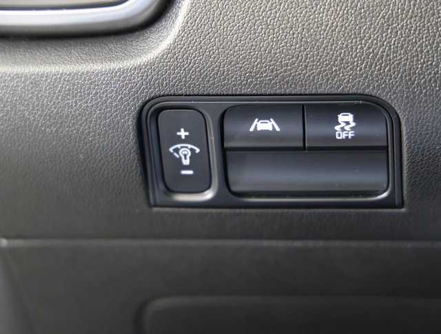 Used 2023 Kia Sorento LX image 24