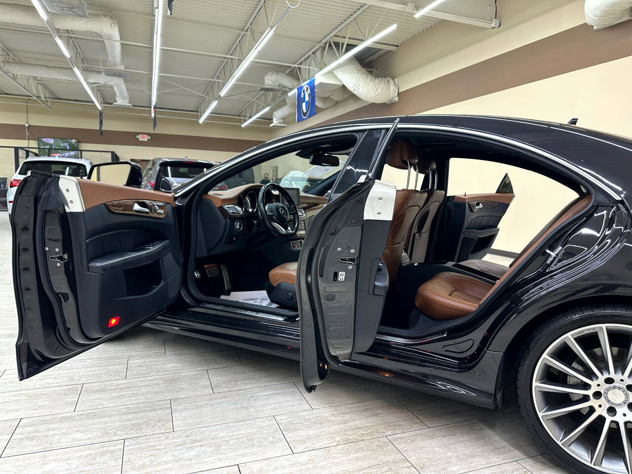 Used 2015 Mercedes-Benz CLS 400 w/ Premium 2 Package image 15