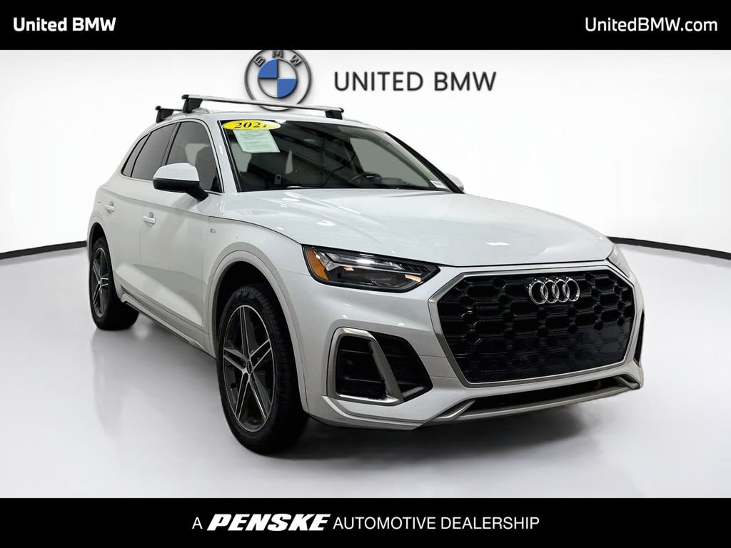 Used 2021 Audi Q5 e Premium Plus AWD/4WD image 3