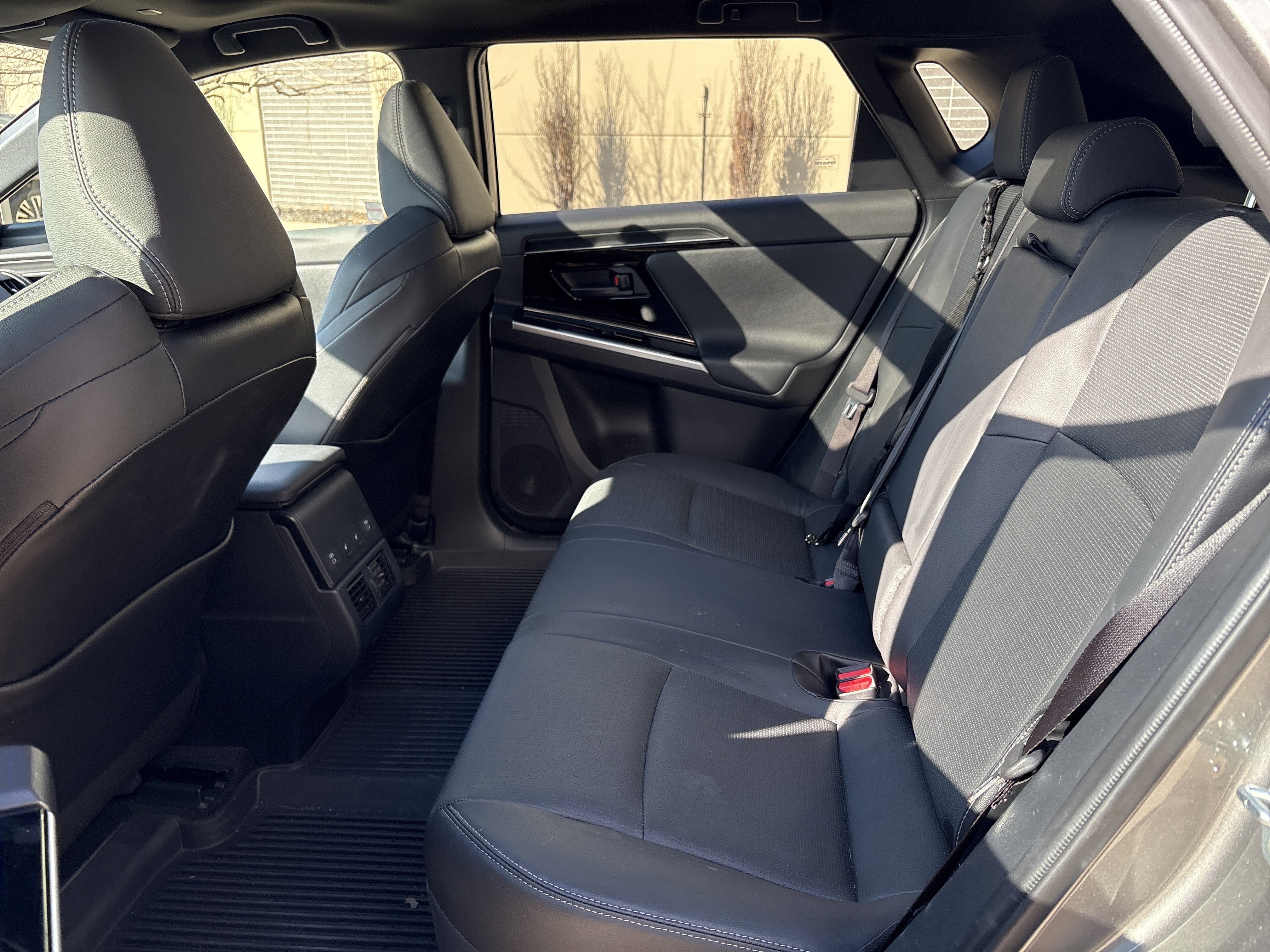 Used 2024 Toyota bZ4X Limited w/ Weather Package image 31