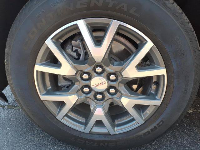 Used 2023 GMC Acadia SLE w/ Driver Convenience Package AWD/4WD image 9