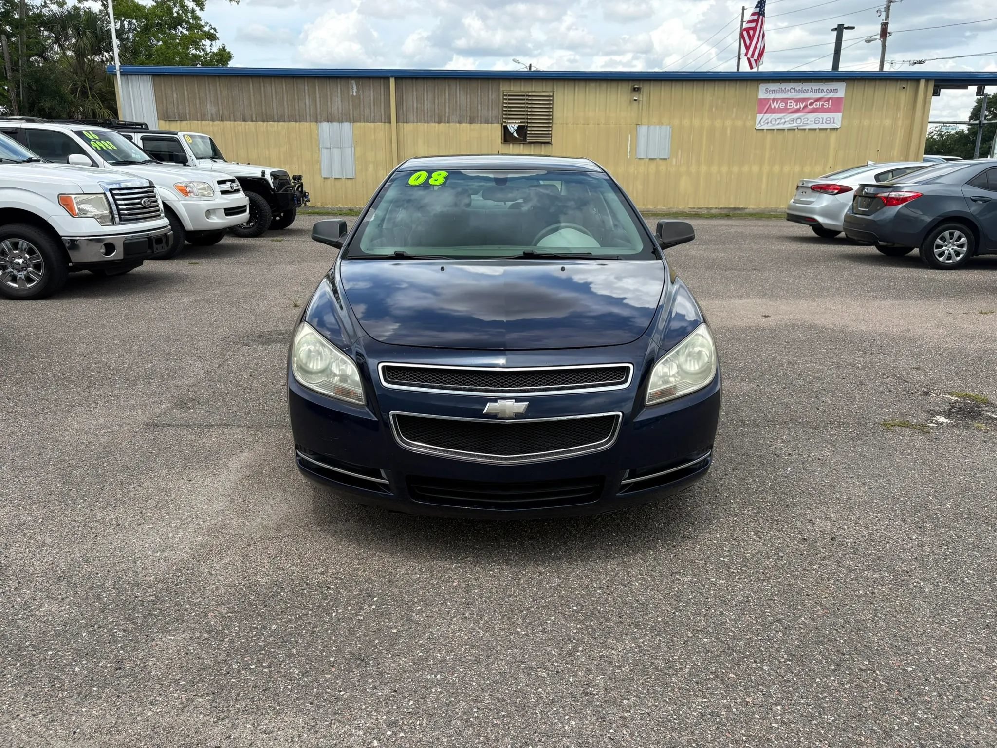 Used 2008 Chevrolet Malibu LS FWD image 2