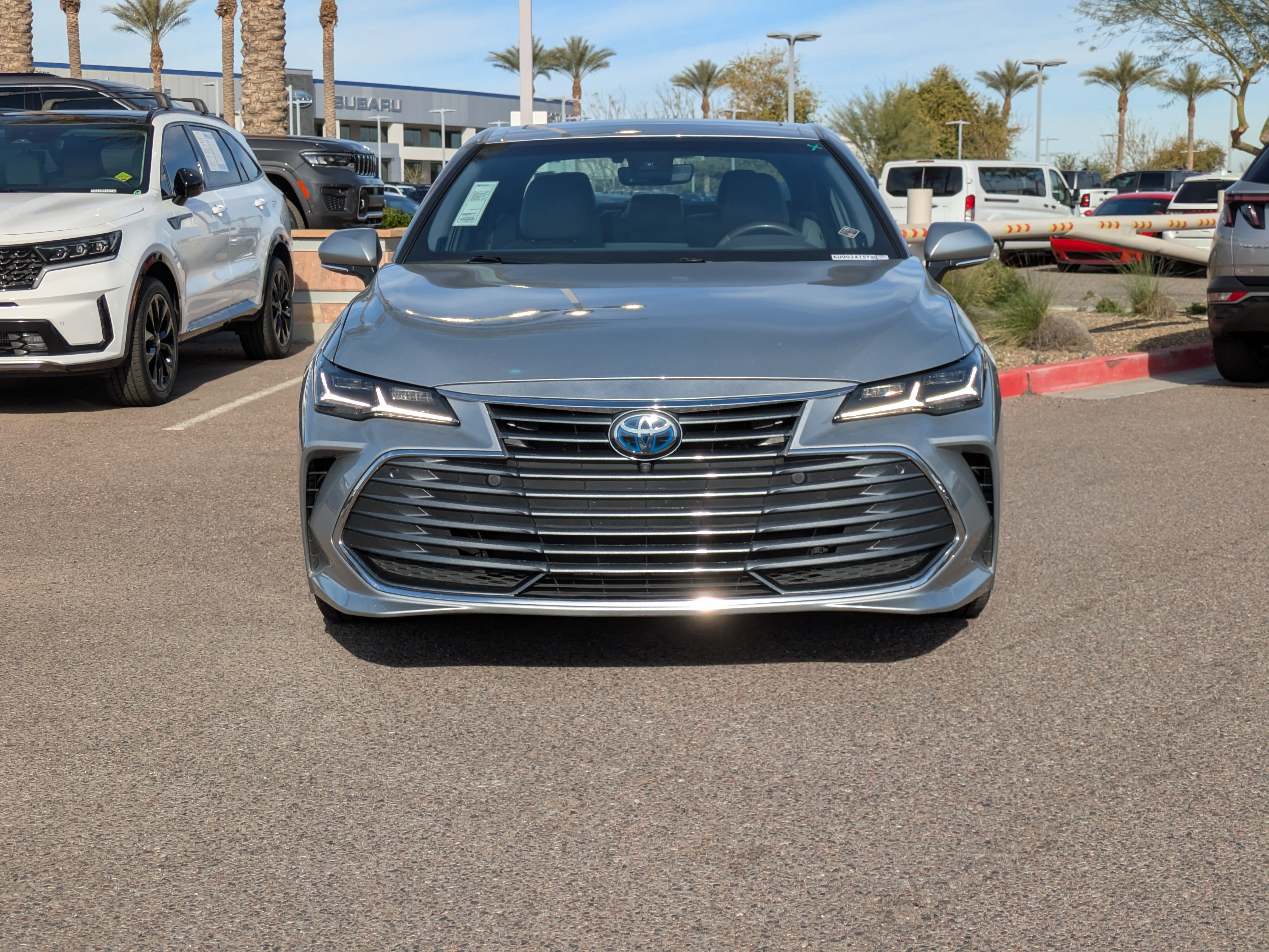 Used 2019 Toyota Avalon Limited w/ Advanced Safety Package image 8