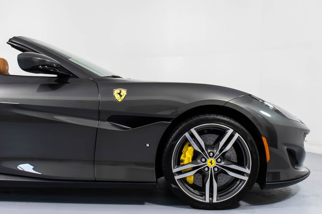 Certified 2019 Ferrari Portofino image 16