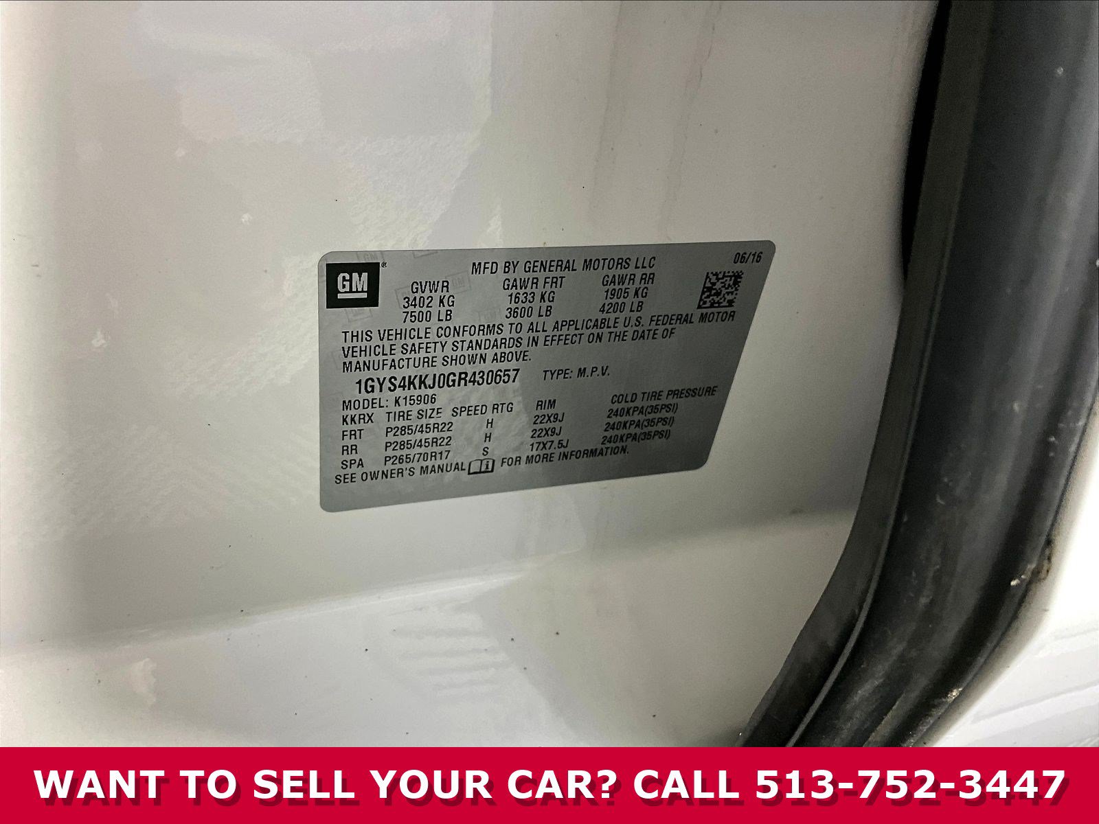 Used 2016 Cadillac Escalade ESV Platinum AWD/4WD image 18