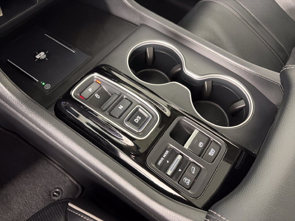 Used 2023 Honda Pilot Elite image 22