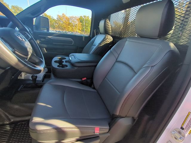 New 2024 RAM 5500 Tradesman image 21
