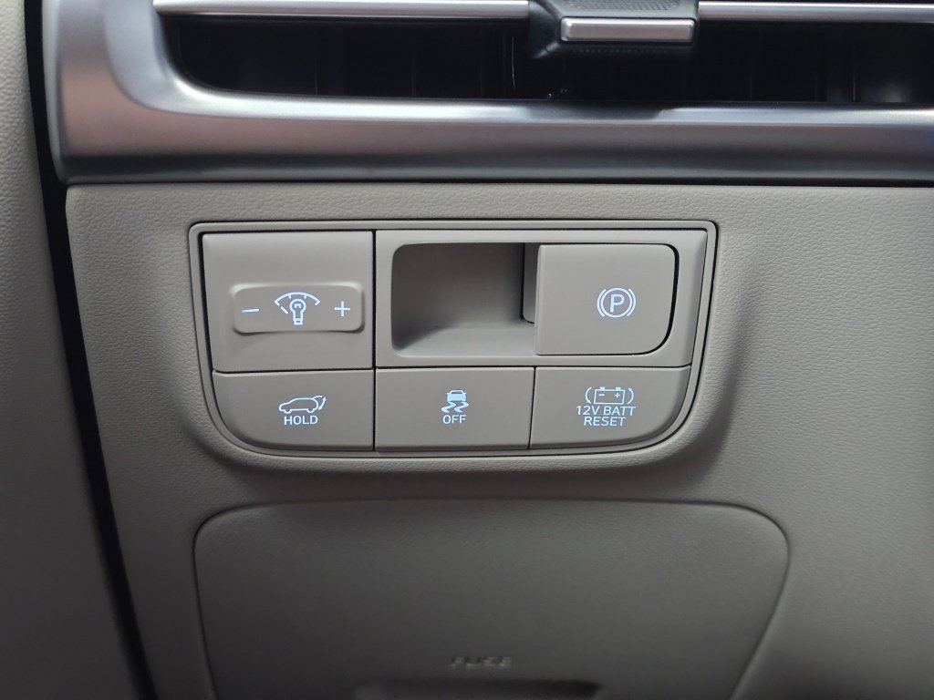 New 2026 Hyundai Tucson Limited AWD/4WD image 25