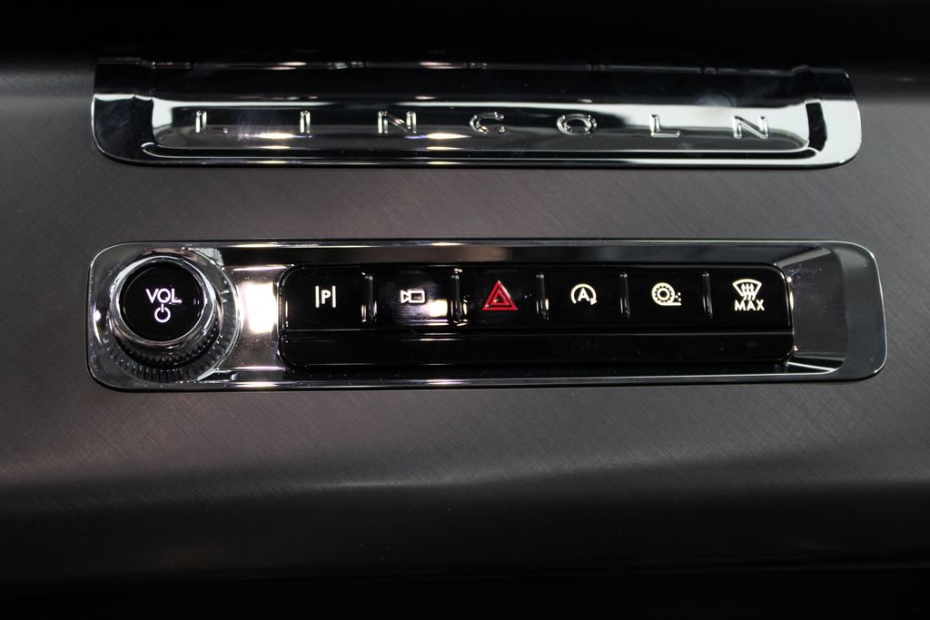 New 2026 Lincoln Aviator AWD image 47