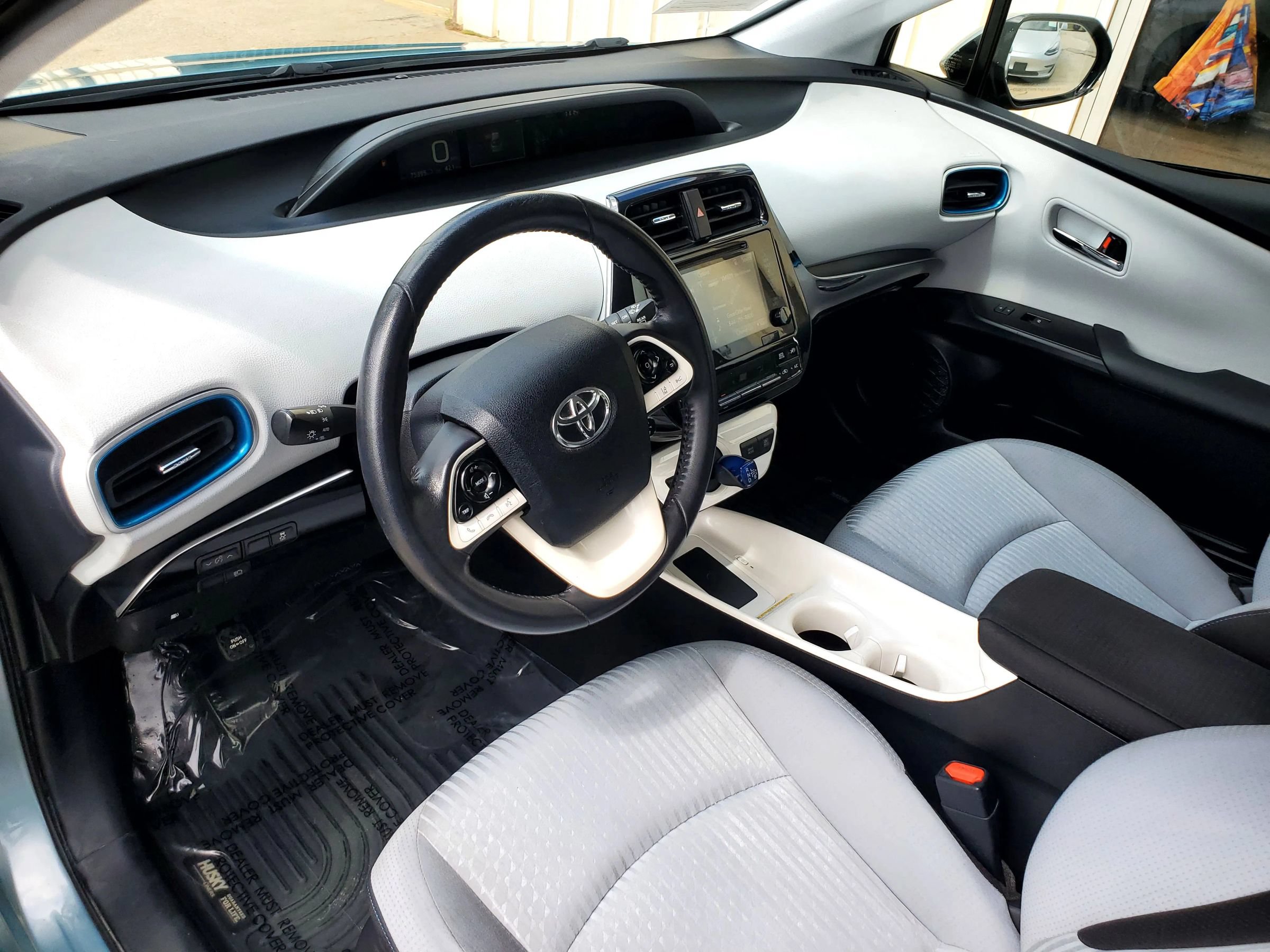 Used 2017 Toyota Prius Three w/ Carpet Mat Package FWD image 35