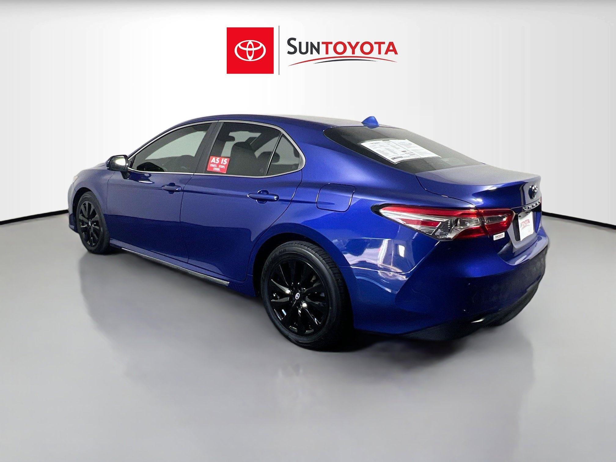 Used 2018 Toyota Camry LE image 6