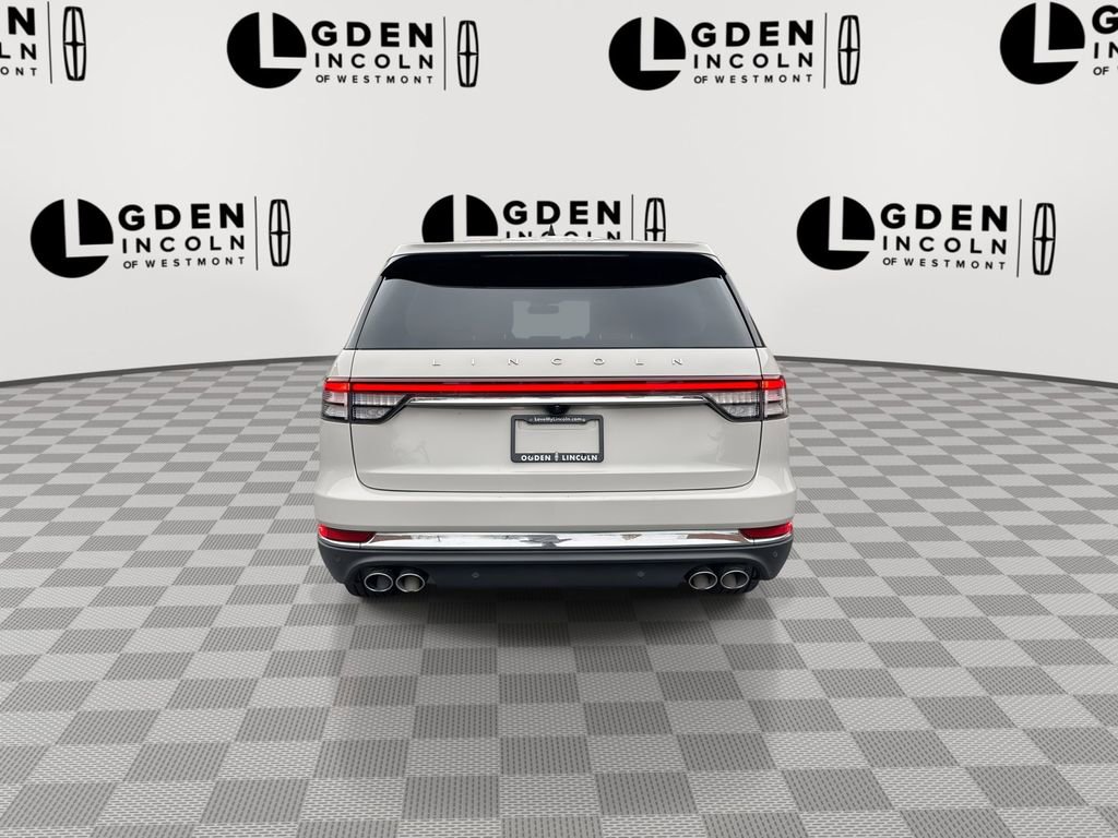 Used 2023 Lincoln Aviator Reserve w/ Elements Package Plus image 7