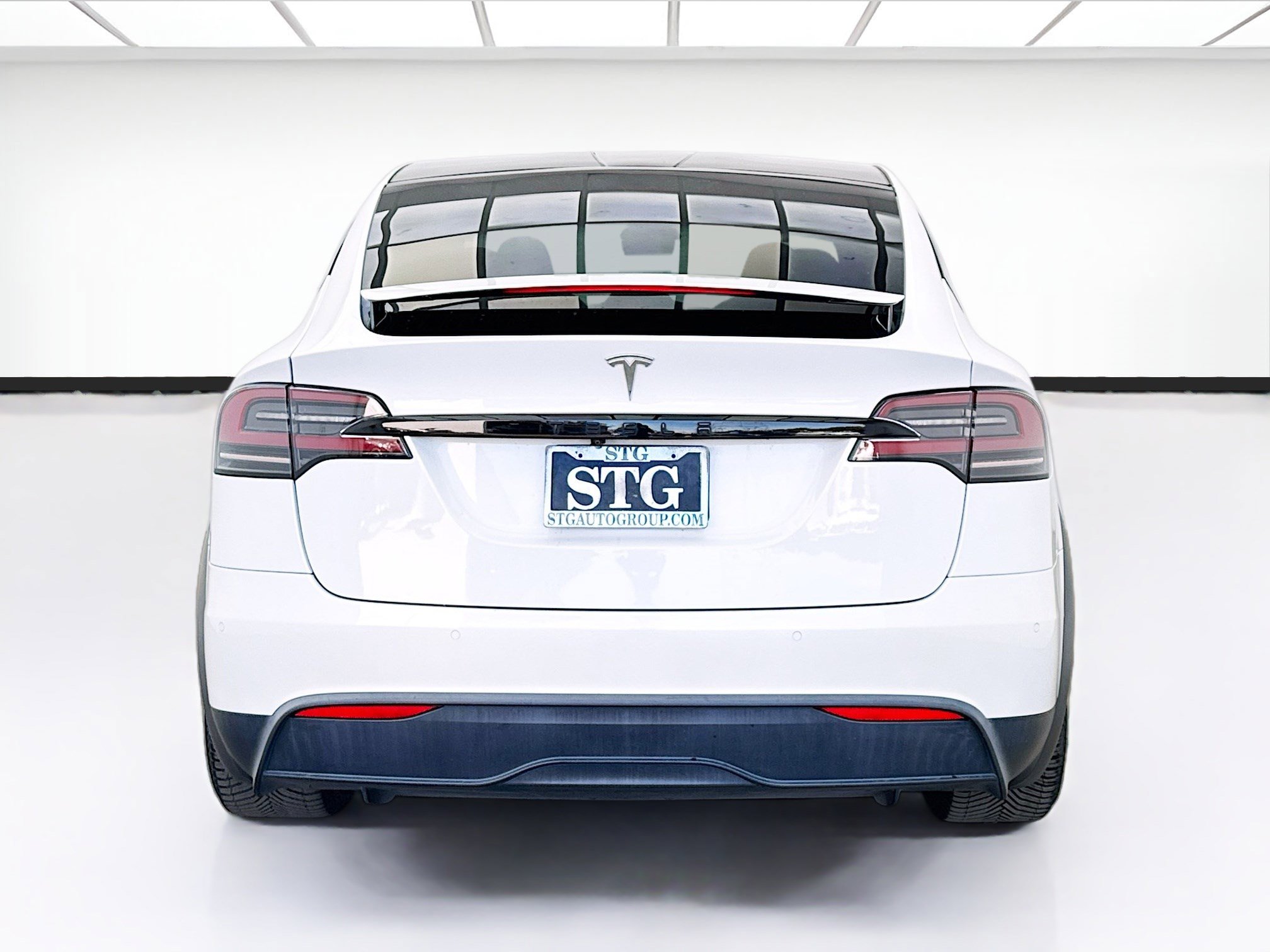 Used 2022 Tesla Model X AWD/4WD image 5