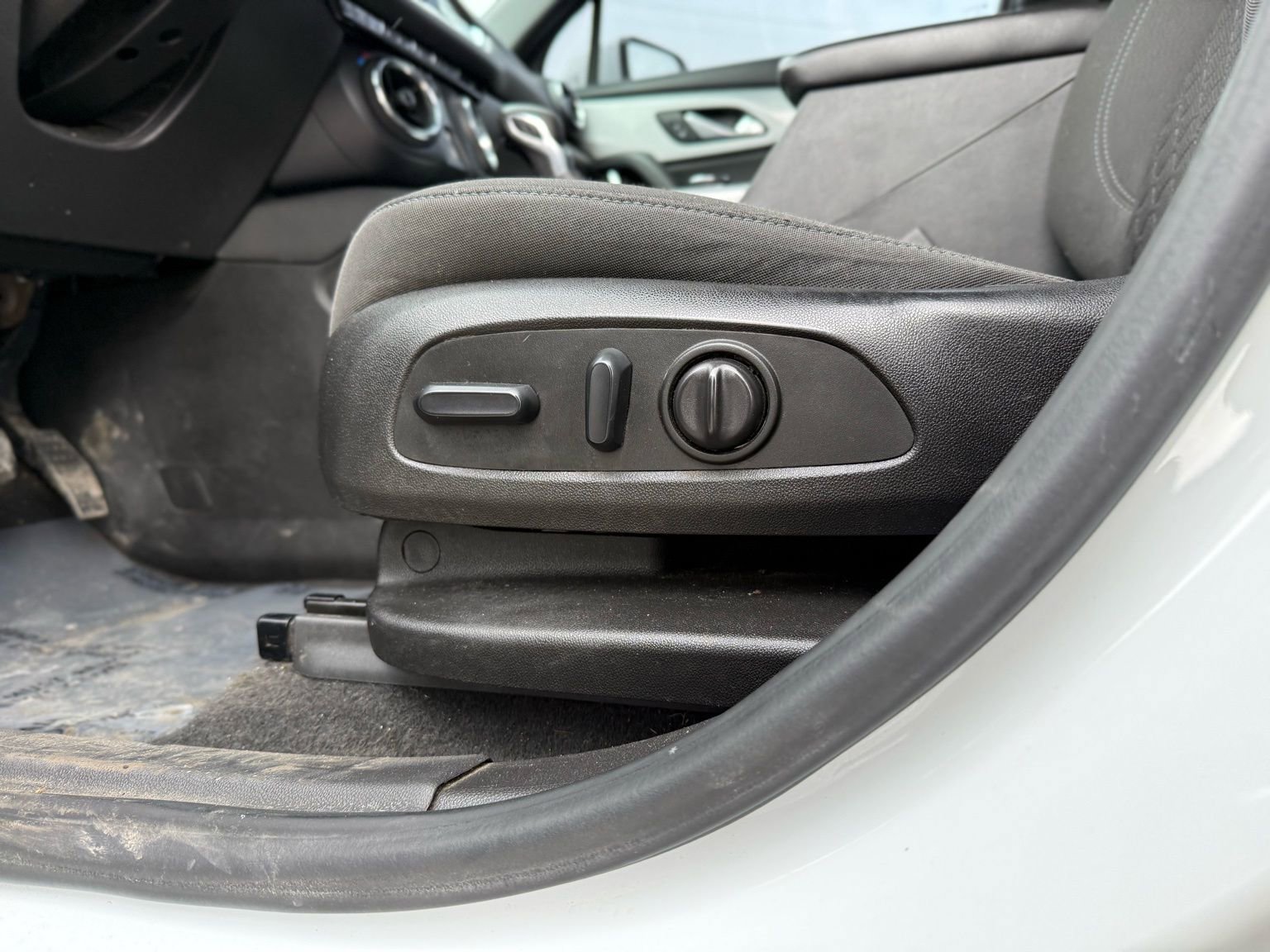 Used 2022 Chevrolet Blazer LT image 31