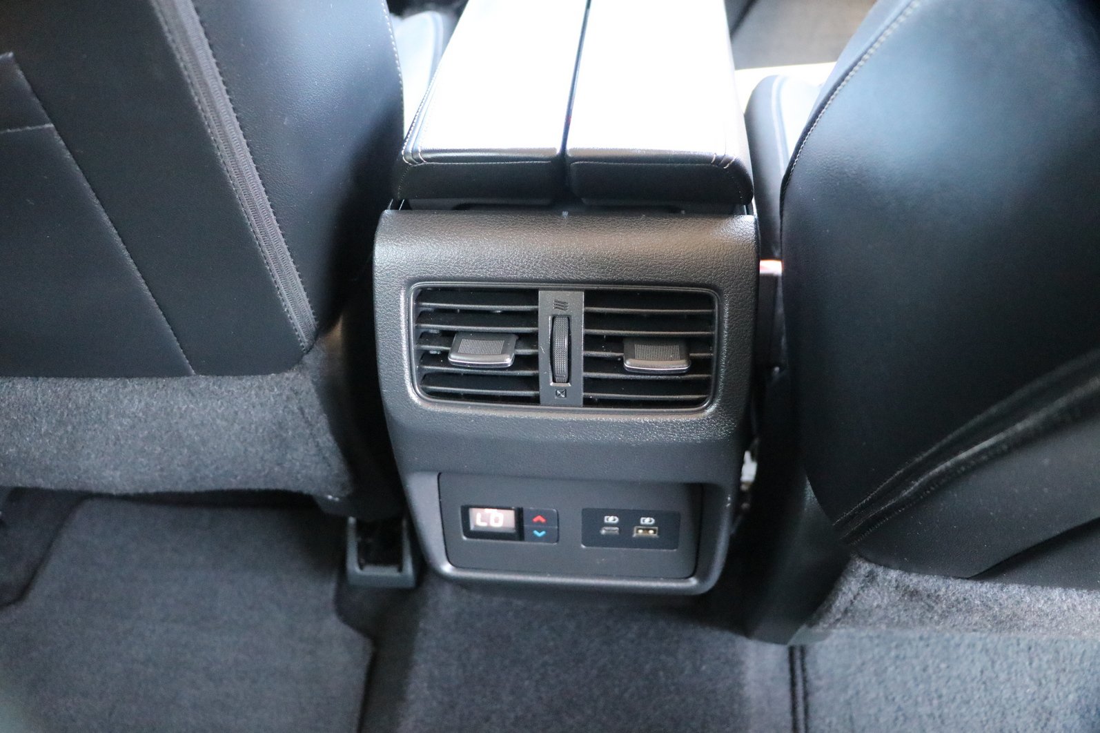 Used 2021 Nissan Rogue SL w/ Premium Package AWD/4WD image 32