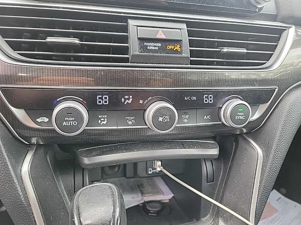 Used 2018 Honda Accord Sport image 24