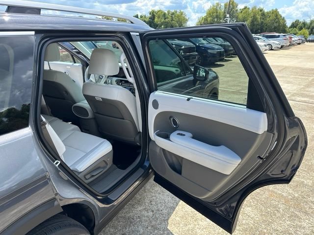 New 2026 Hyundai Palisade SEL Premium FWD image 18