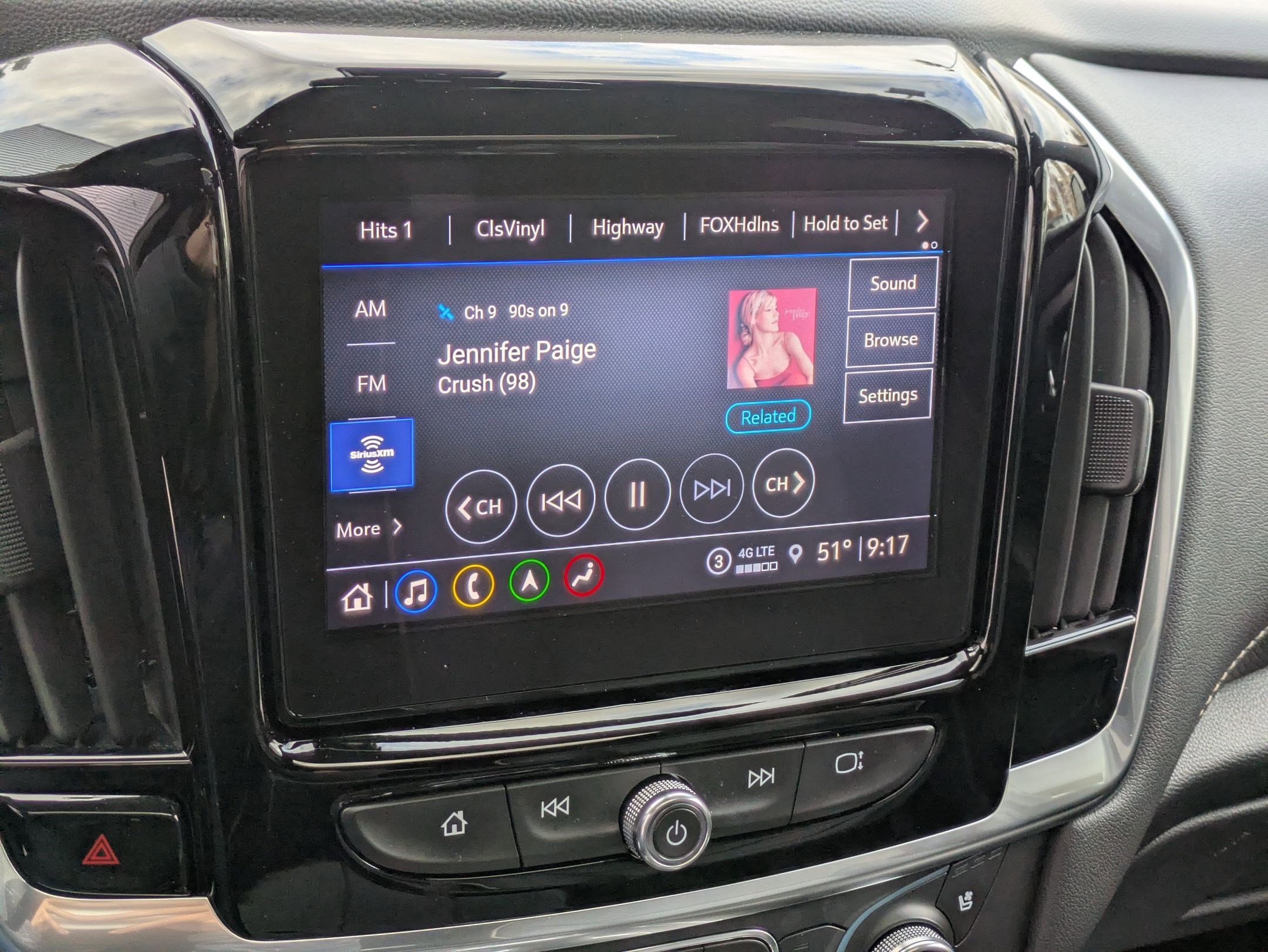 Used 2022 Chevrolet Traverse Premier w/ LPO, Floor Liner Package image 20