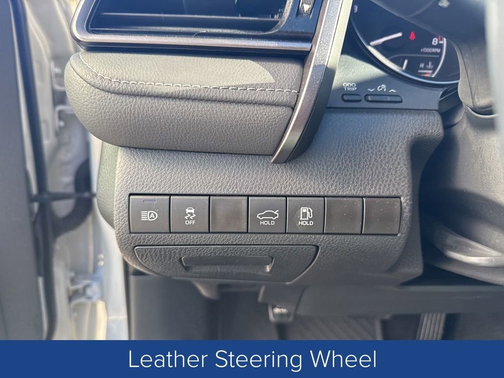 Used 2024 Toyota Camry SE image 13