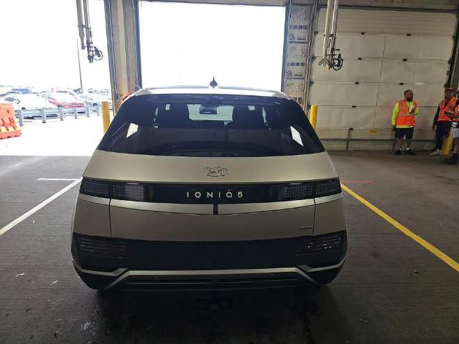 Used 2024 Hyundai Ioniq 5 SEL AWD/4WD image 6