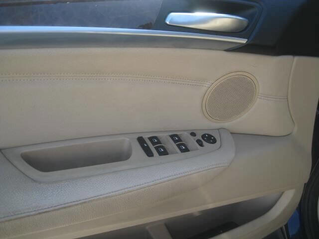 Used 2011 BMW X5 xDrive35d image 19