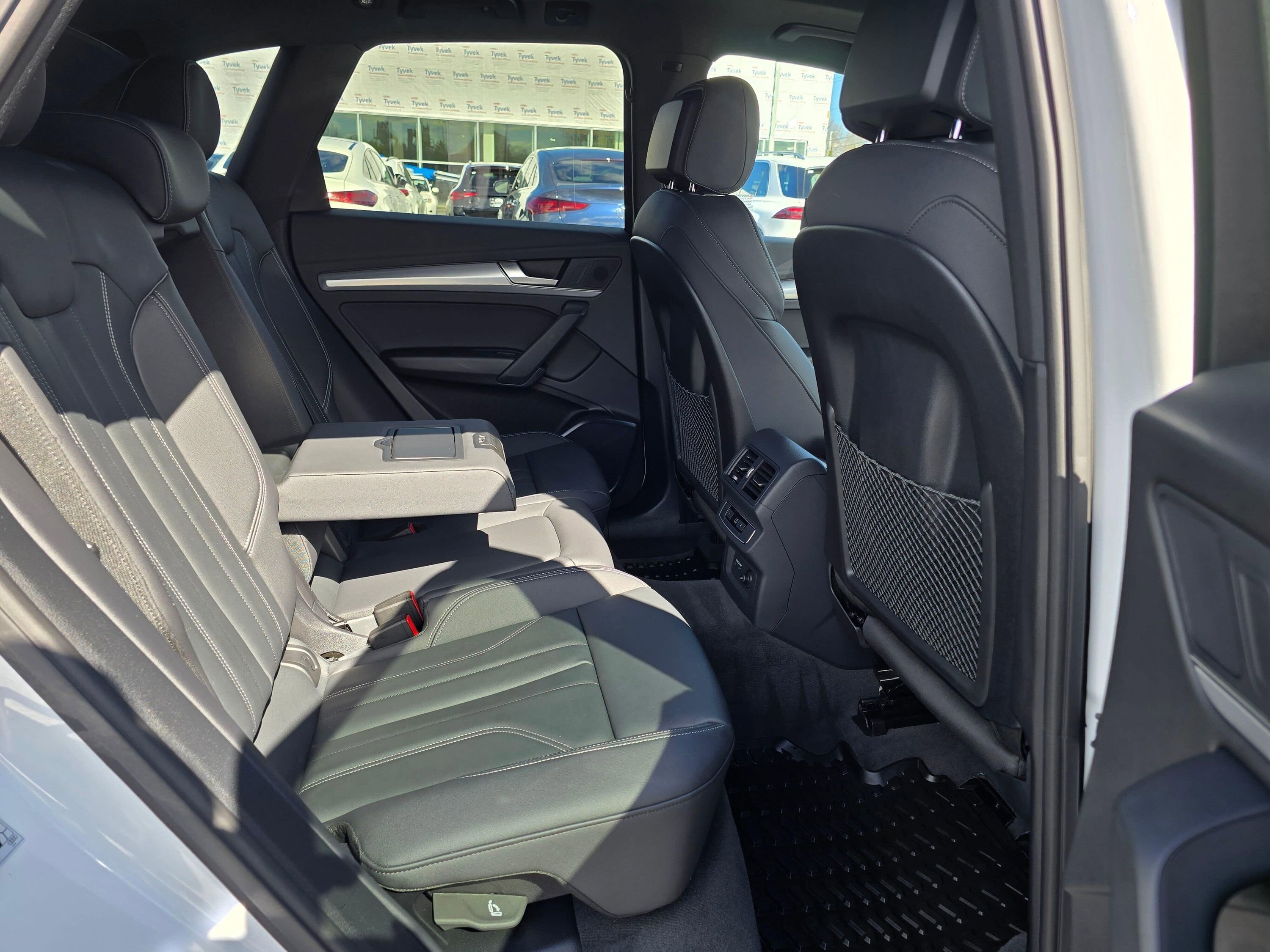 Certified 2025 Audi Q5 2.0T Premium w/ Convenience Plus Package image 26