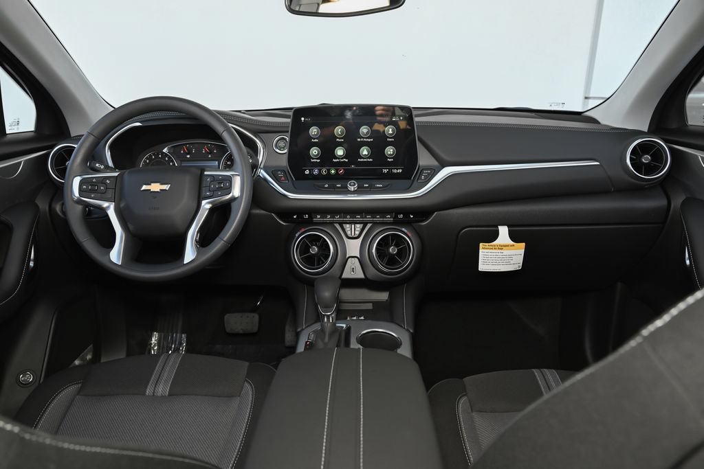 New 2026 Chevrolet Blazer LT w/ Convenience Package AWD/4WD image 18