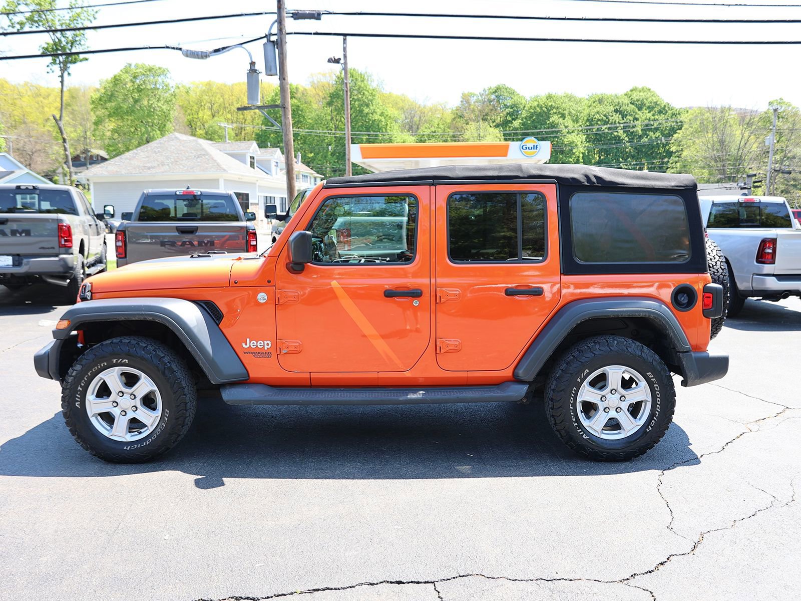 Used 2018 Jeep Wrangler Unlimited Sport S AWD/4WD image 4