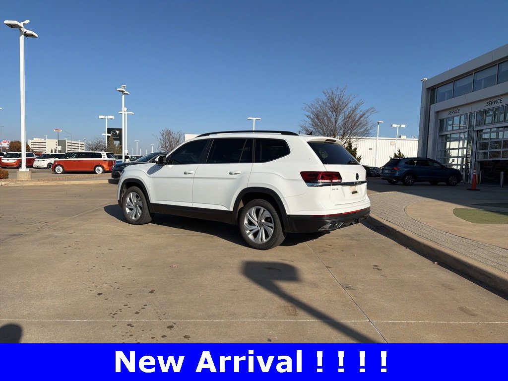 Used 2023 Volkswagen Atlas SE image 3