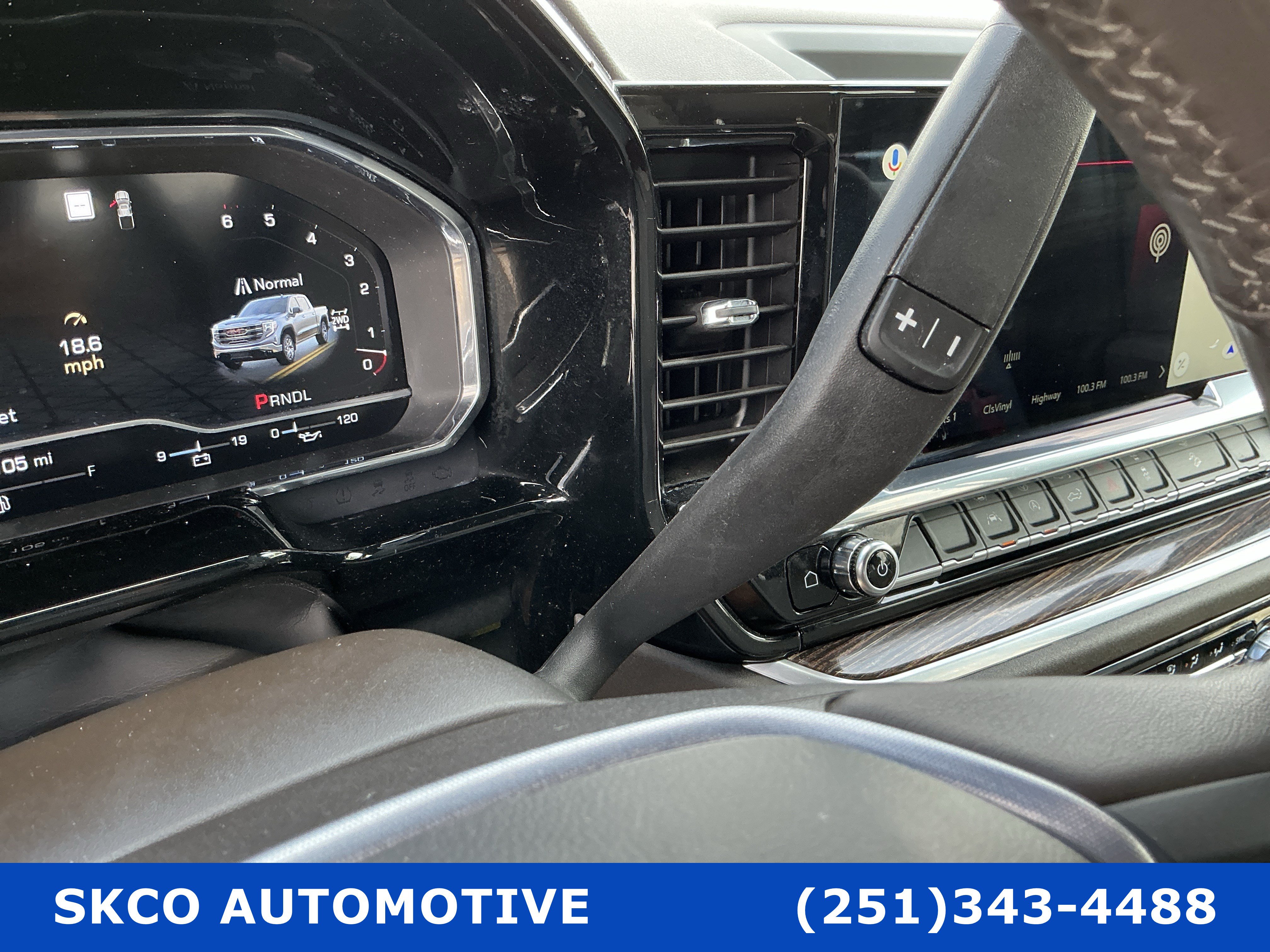 Used 2022 GMC Sierra 1500 SLE w/ X31 Off-Road Package AWD/4WD image 23