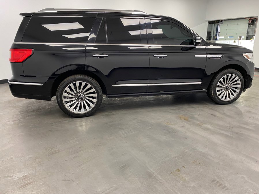 Used 2018 Lincoln Navigator Reserve AWD/4WD image 7