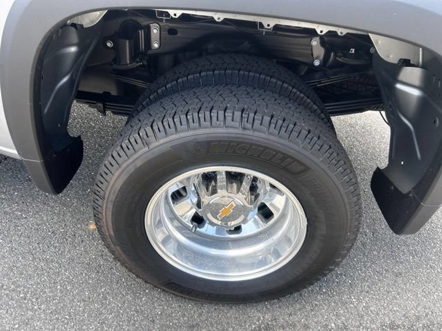 New 2026 Chevrolet Silverado 3500 LT AWD/4WD image 9