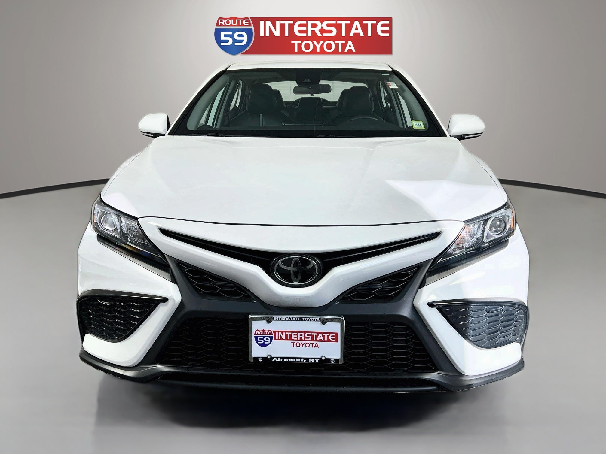 Certified 2024 Toyota Camry SE w/ Cold Weather Package AWD/4WD image 2