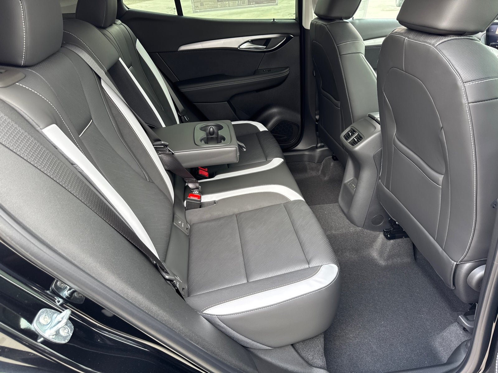 New 2026 Buick Envision Sport Touring AWD/4WD image 17