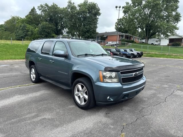 Used 2009 Chevrolet Suburban LT AWD/4WD image 2