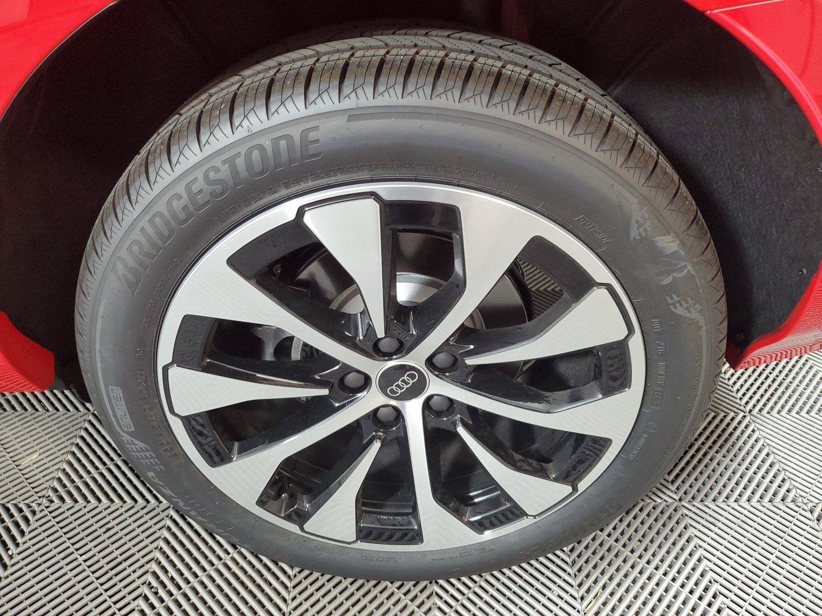 New 2026 Audi Q3 quattro 2.0T AWD/4WD image 12
