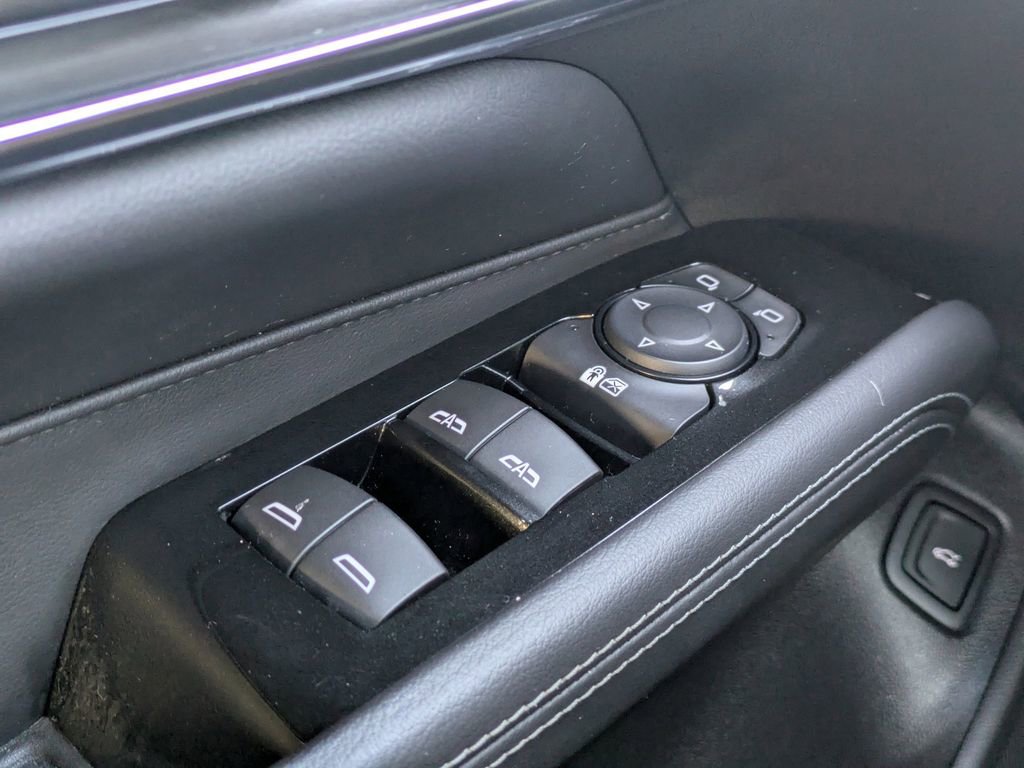 Used 2021 Cadillac CT4 Luxury image 22