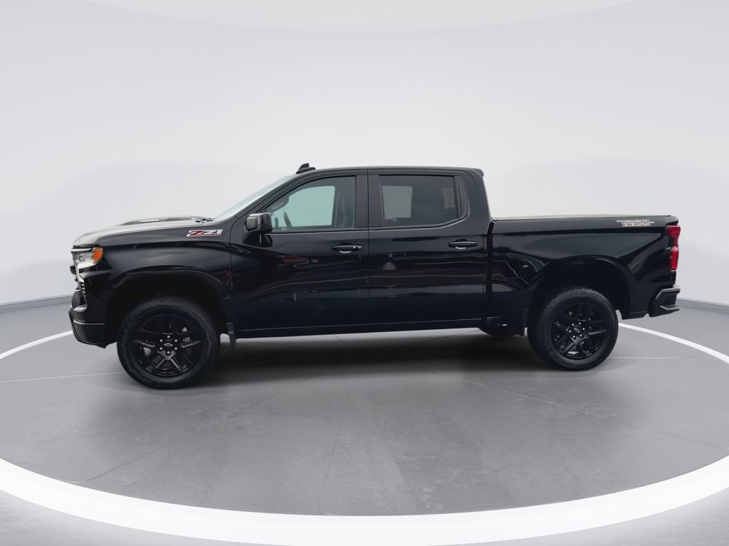 Used 2025 Chevrolet Silverado 1500 LT Trail Boss w/ Protection Package AWD/4WD image 5