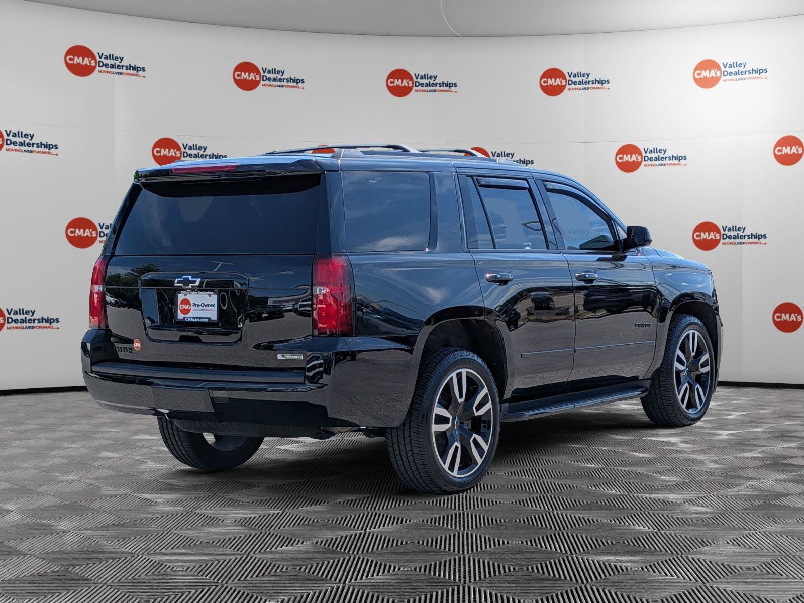 Used 2018 Chevrolet Tahoe Premier AWD/4WD image 15