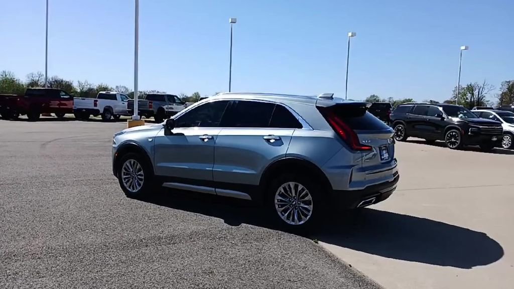Certified 2024 Cadillac XT4 Premium Luxury AWD/4WD image 6