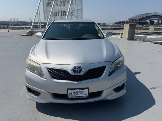 Used 2011 Toyota Camry SE FWD image 3
