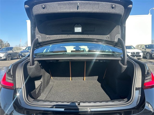 Used 2024 BMW 330i xDrive Sedan w/ Premium Package image 37