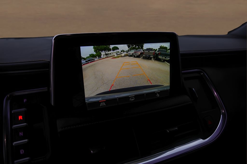 Used 2023 GMC Yukon XL AT4 w/ LPO, Floor Liner Package AWD/4WD image 17