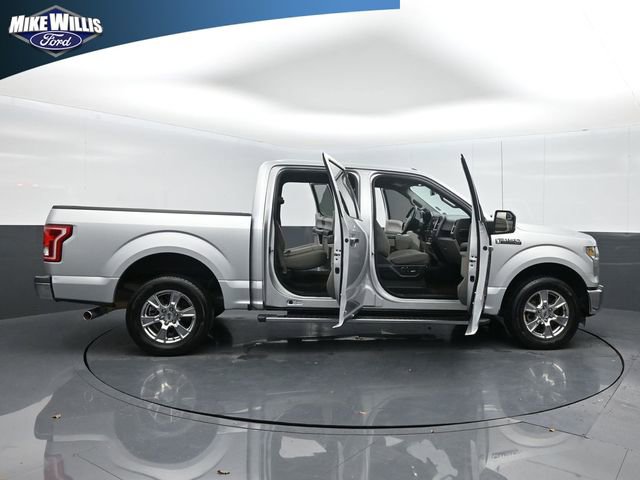 Used 2015 Ford F150 XLT w/ Equipment Group 302A Luxury image 27