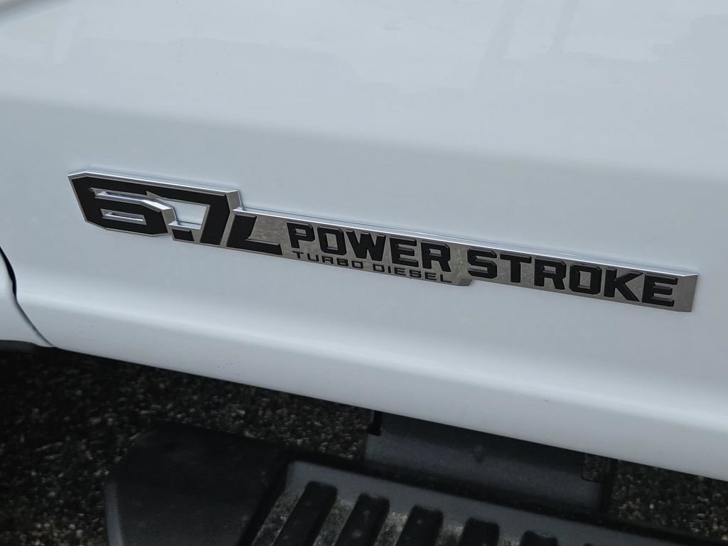New 2026 Ford F350 XL w/ FX4 Off-Road Package AWD/4WD image 9