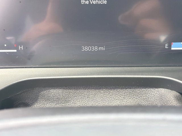 Used 2024 Jeep Grand Cherokee Altitude RWD image 13